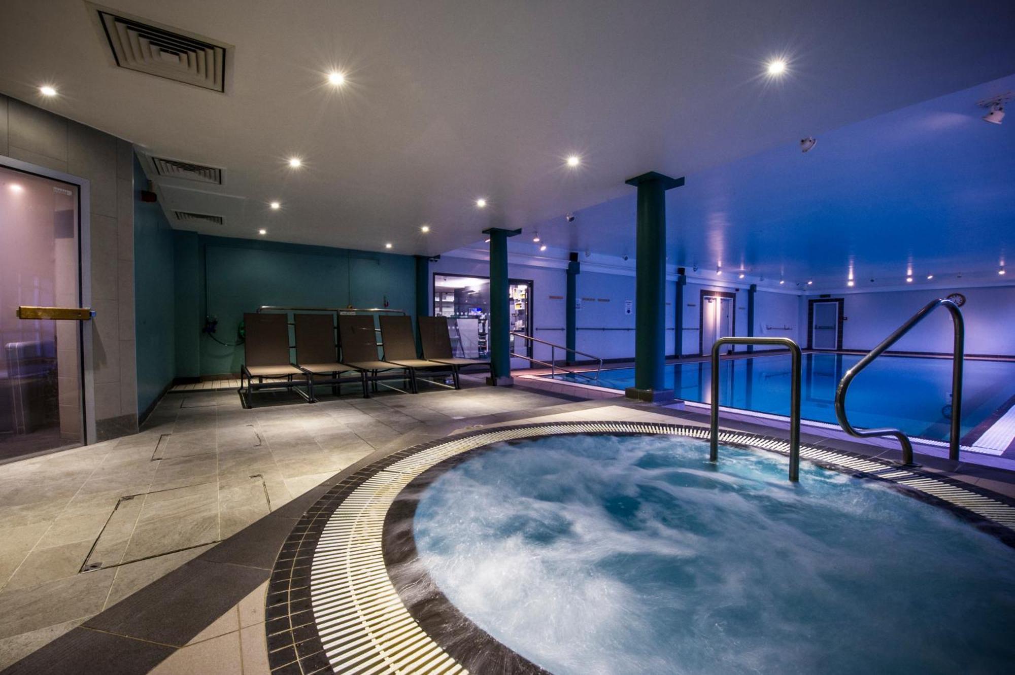 Hotel Doubletree By Hilton Cheltenham-cotswolds