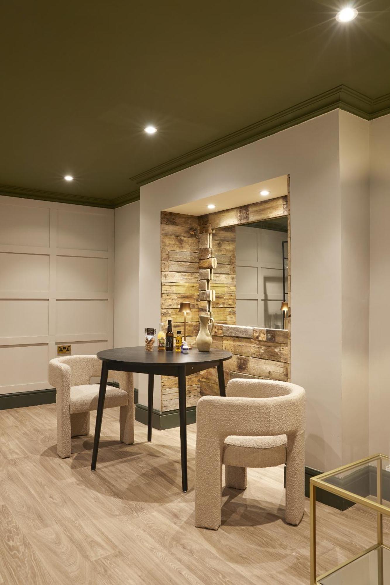 Apartment 81 Promenade Cheltenham