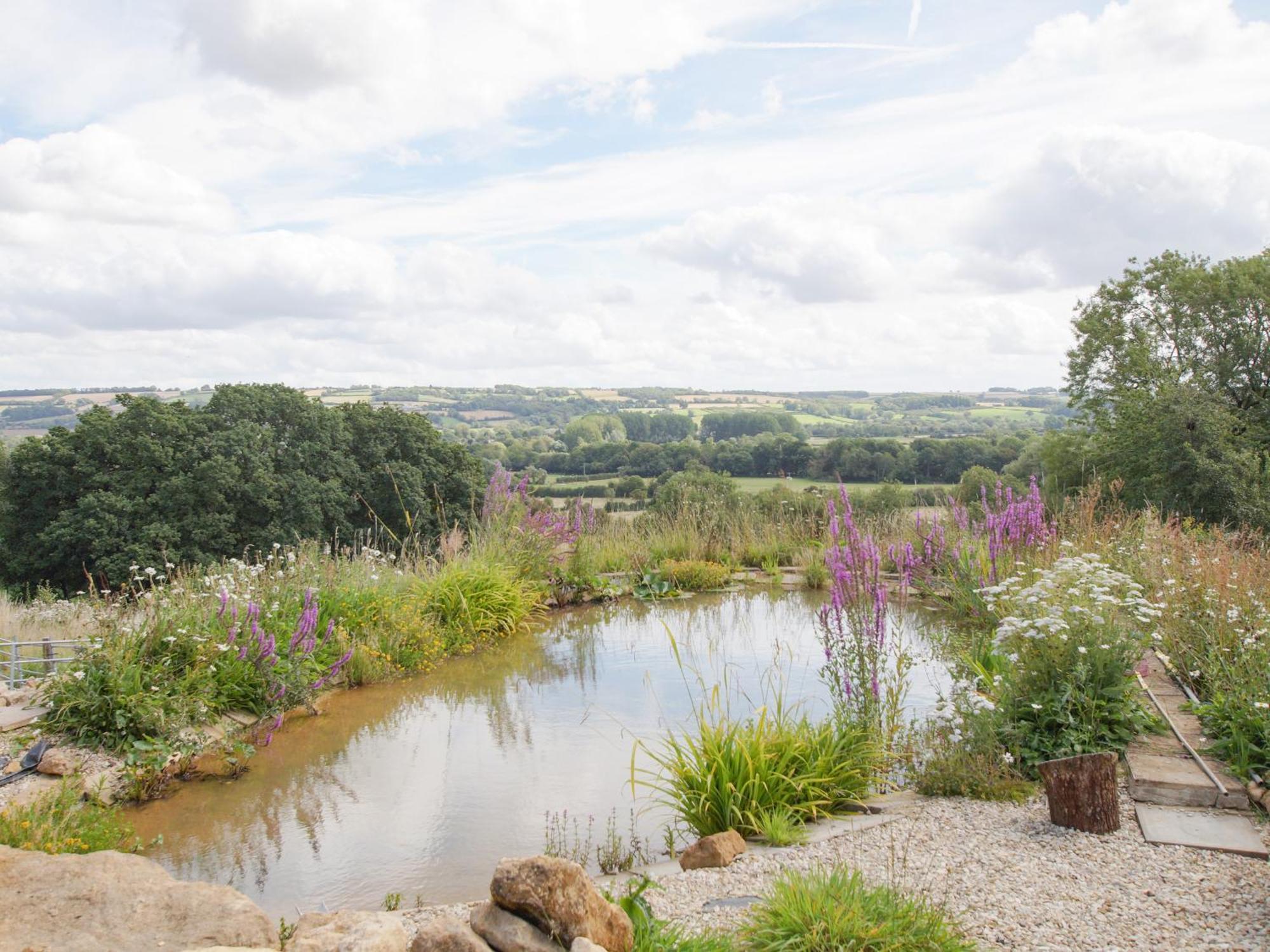 Cotswold View * Cheltenham