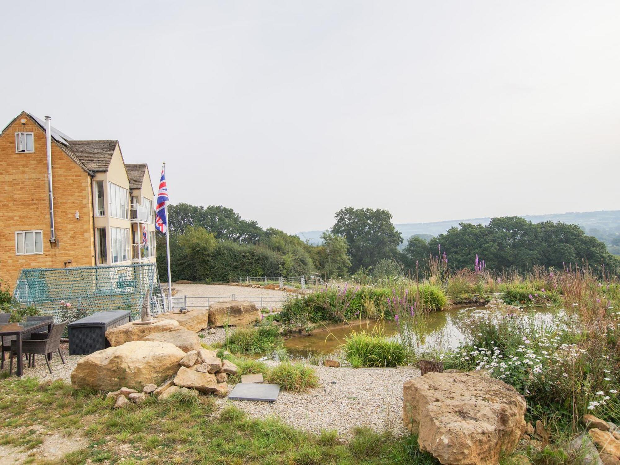 Cotswold View Holiday home Cheltenham