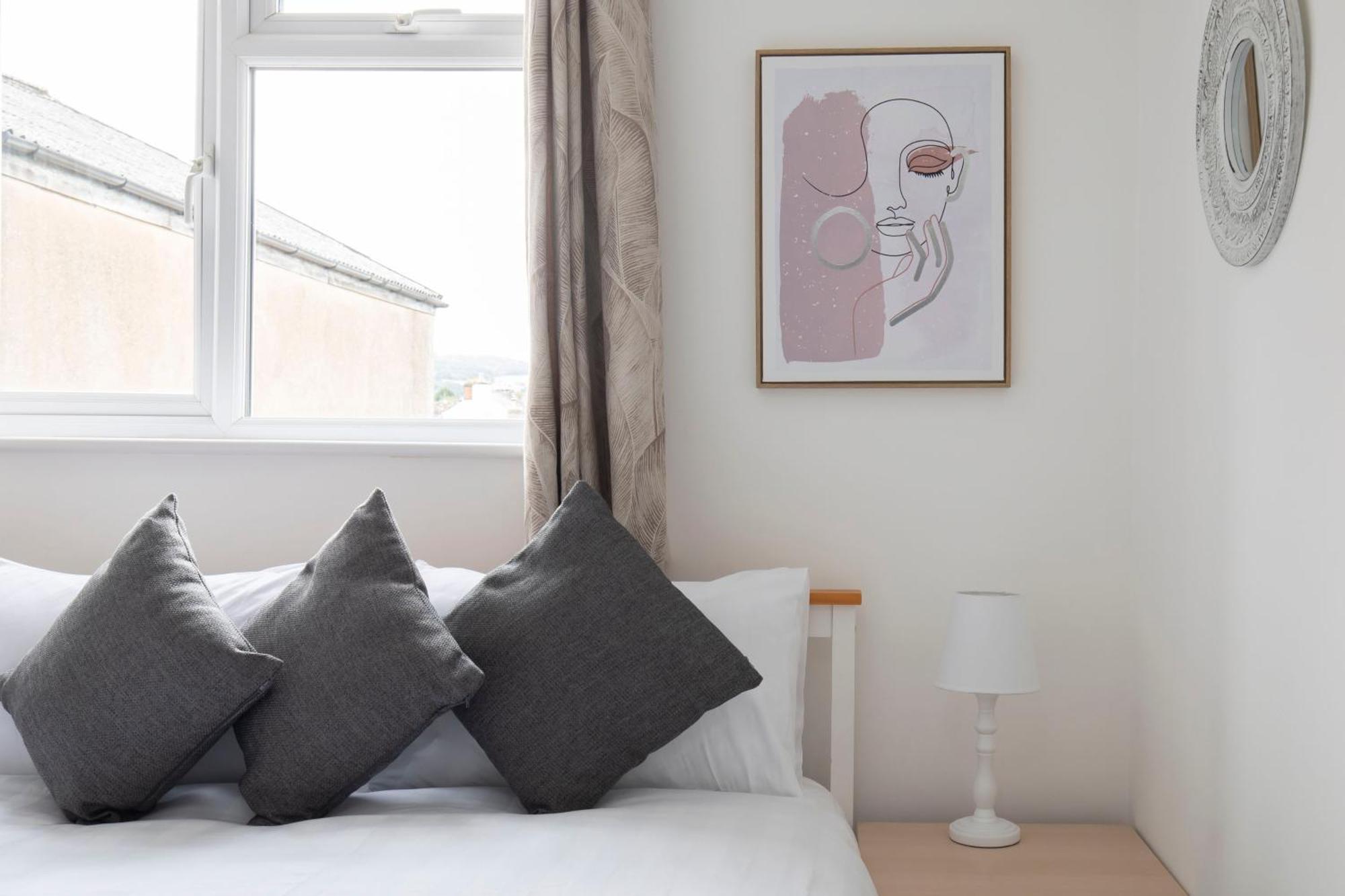 Holiday home Fabulous, Vibrant, Town House, Bath Road Cheltenham