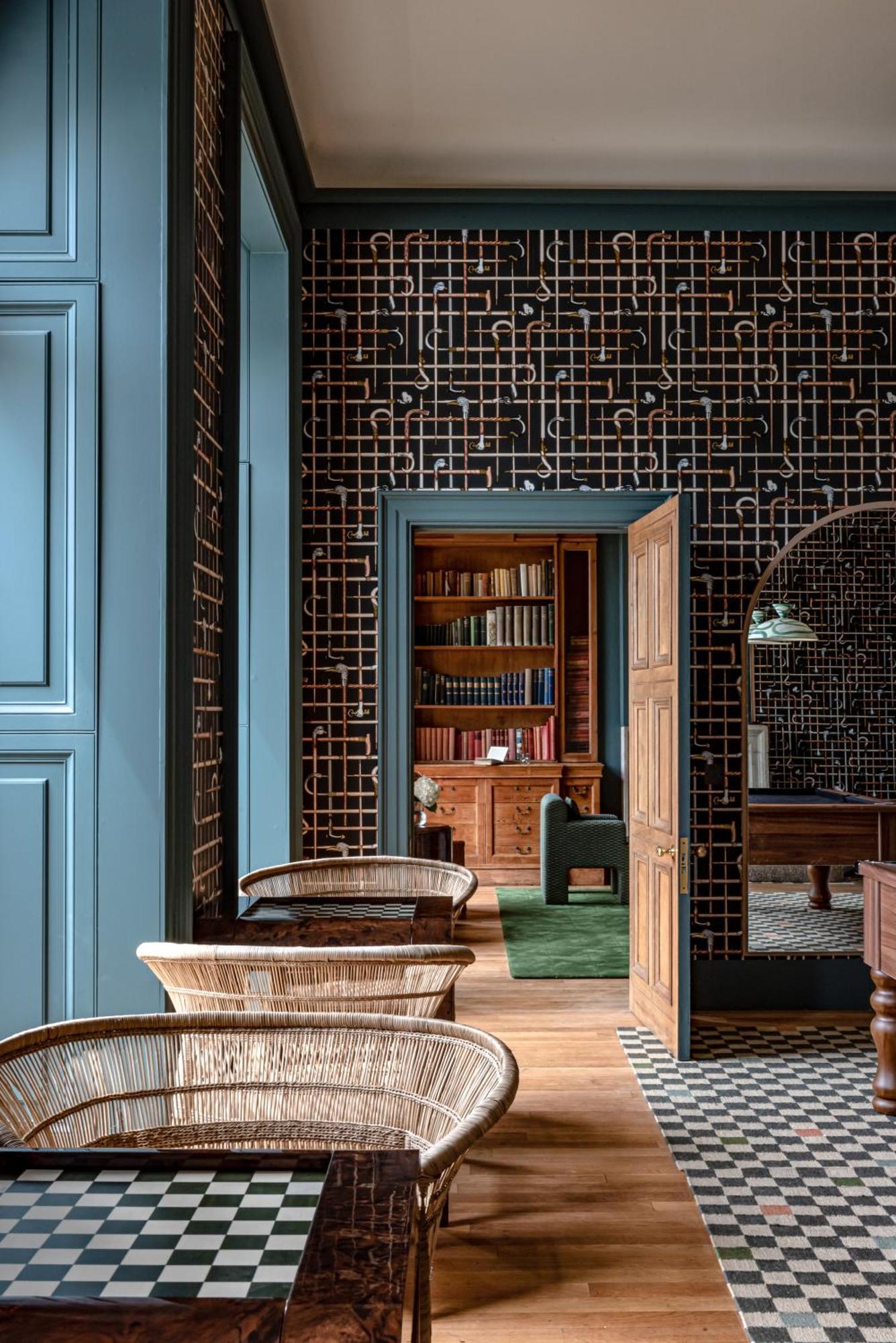 Cowley Manor Experimental Hotel