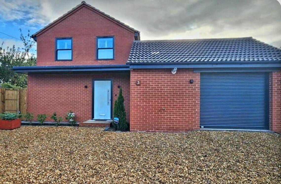 Pittville Parking Modern Wifi Guest house