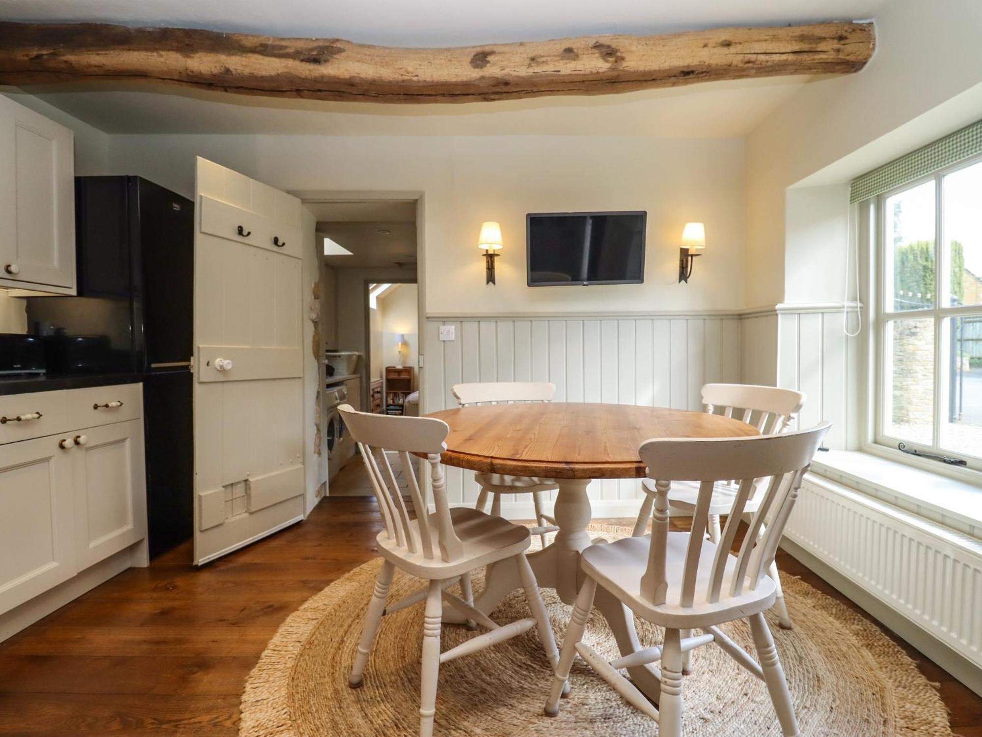 Robins Nest Holiday home Cheltenham
