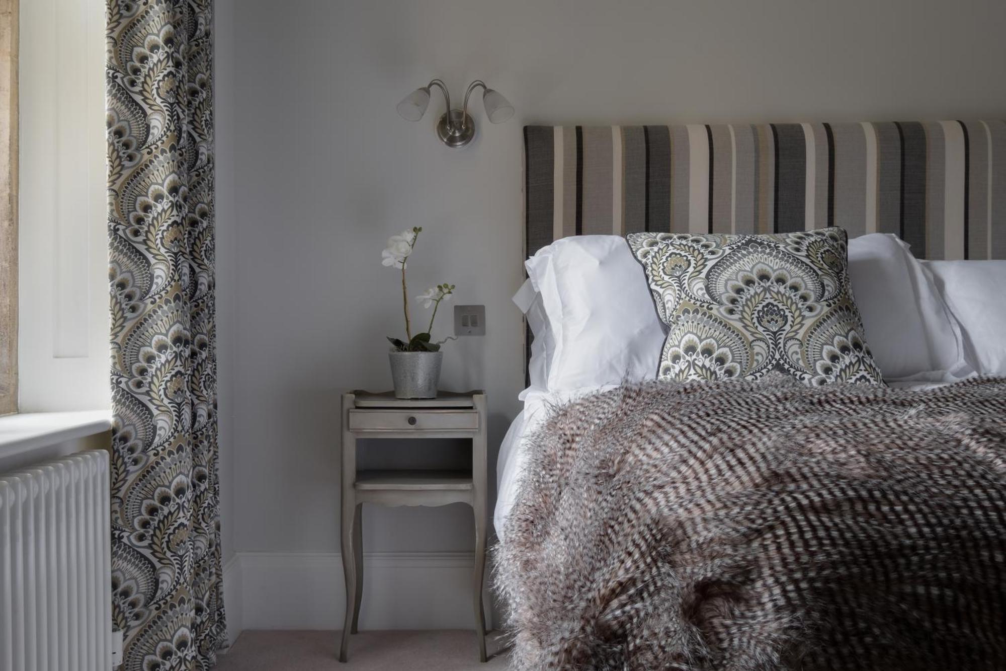 Lodge The At Winchcombe By Birch