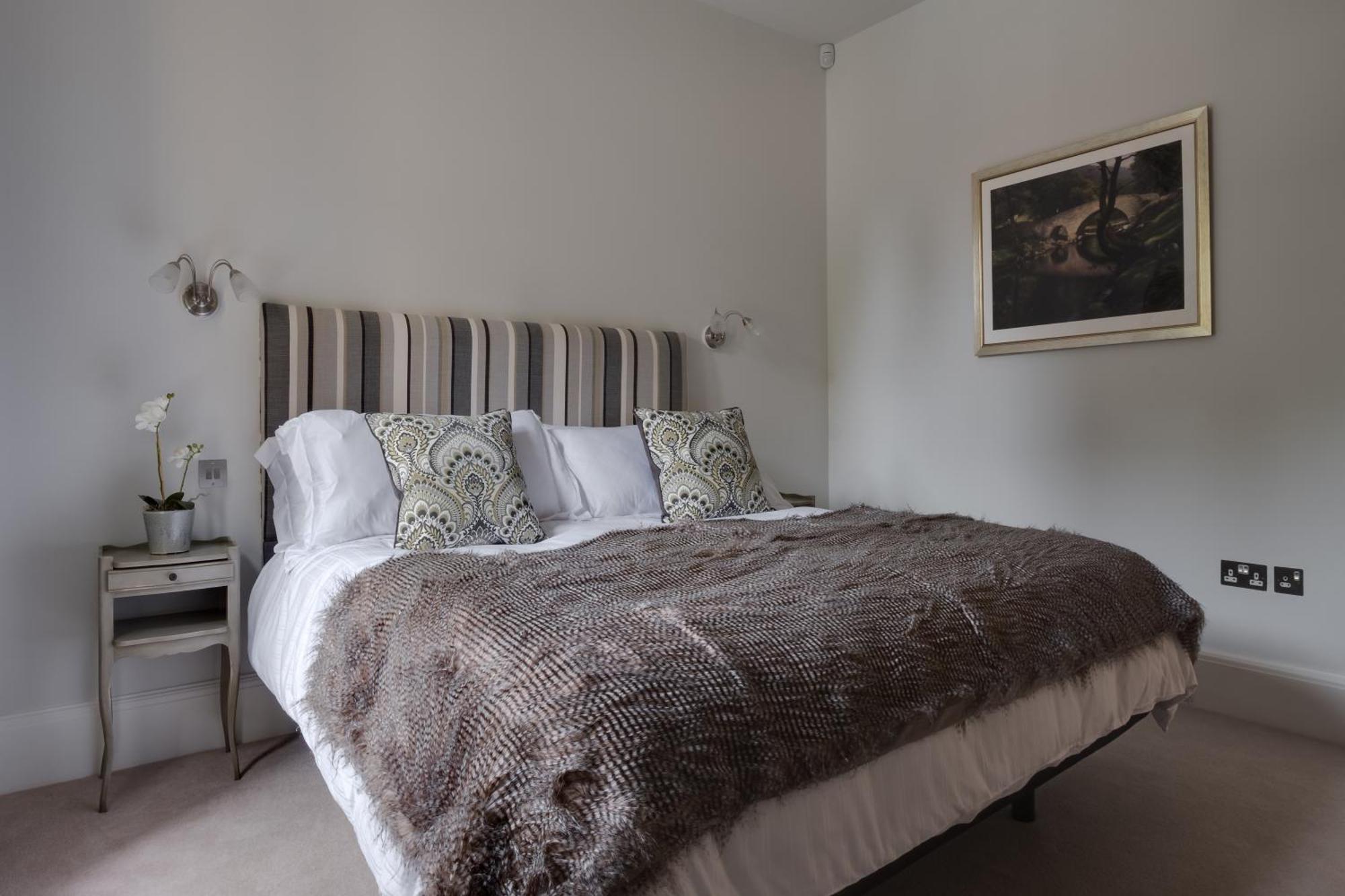 Lodge The At Winchcombe By Birch Cheltenham