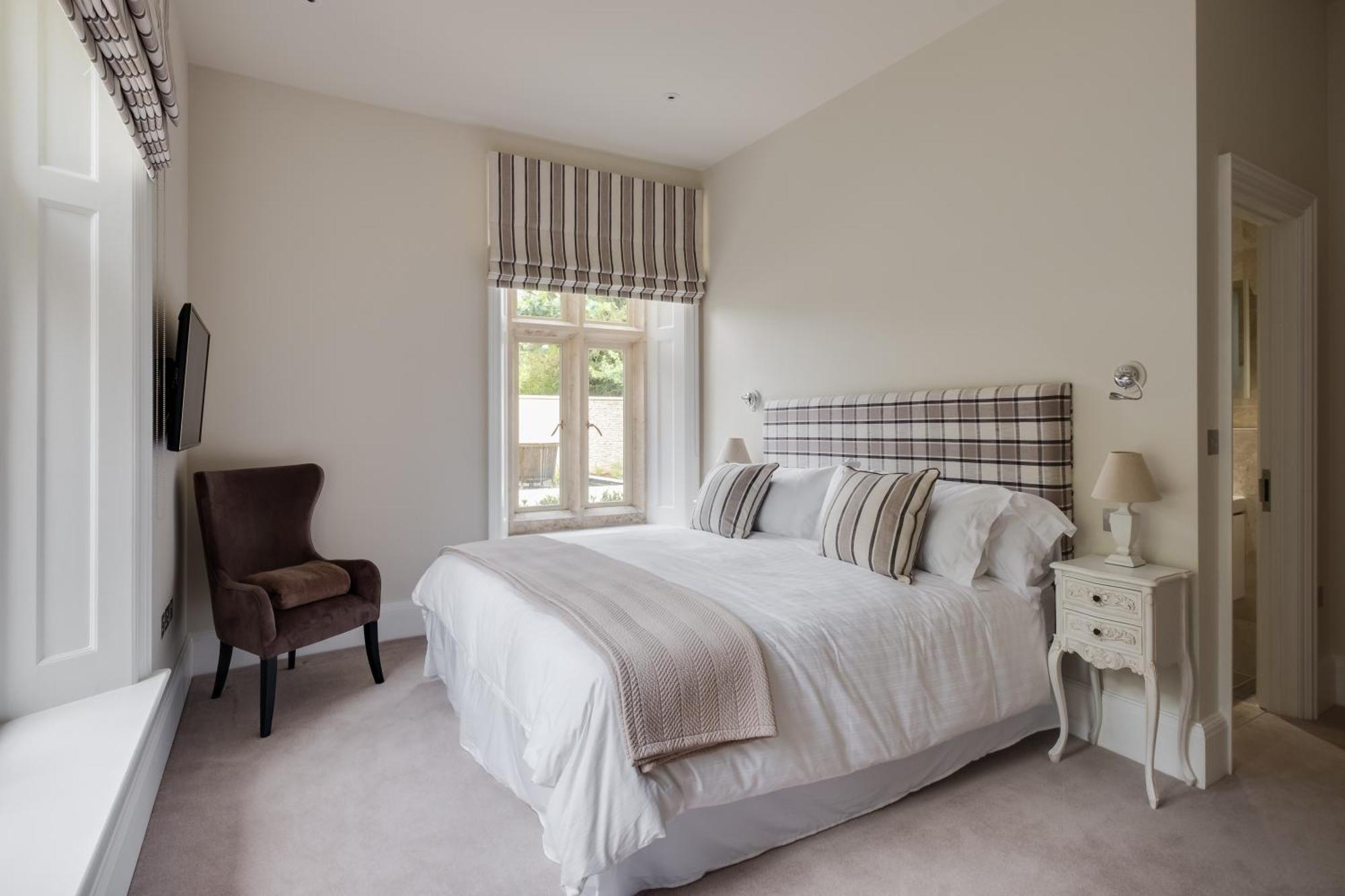 The At Winchcombe By Birch Lodge