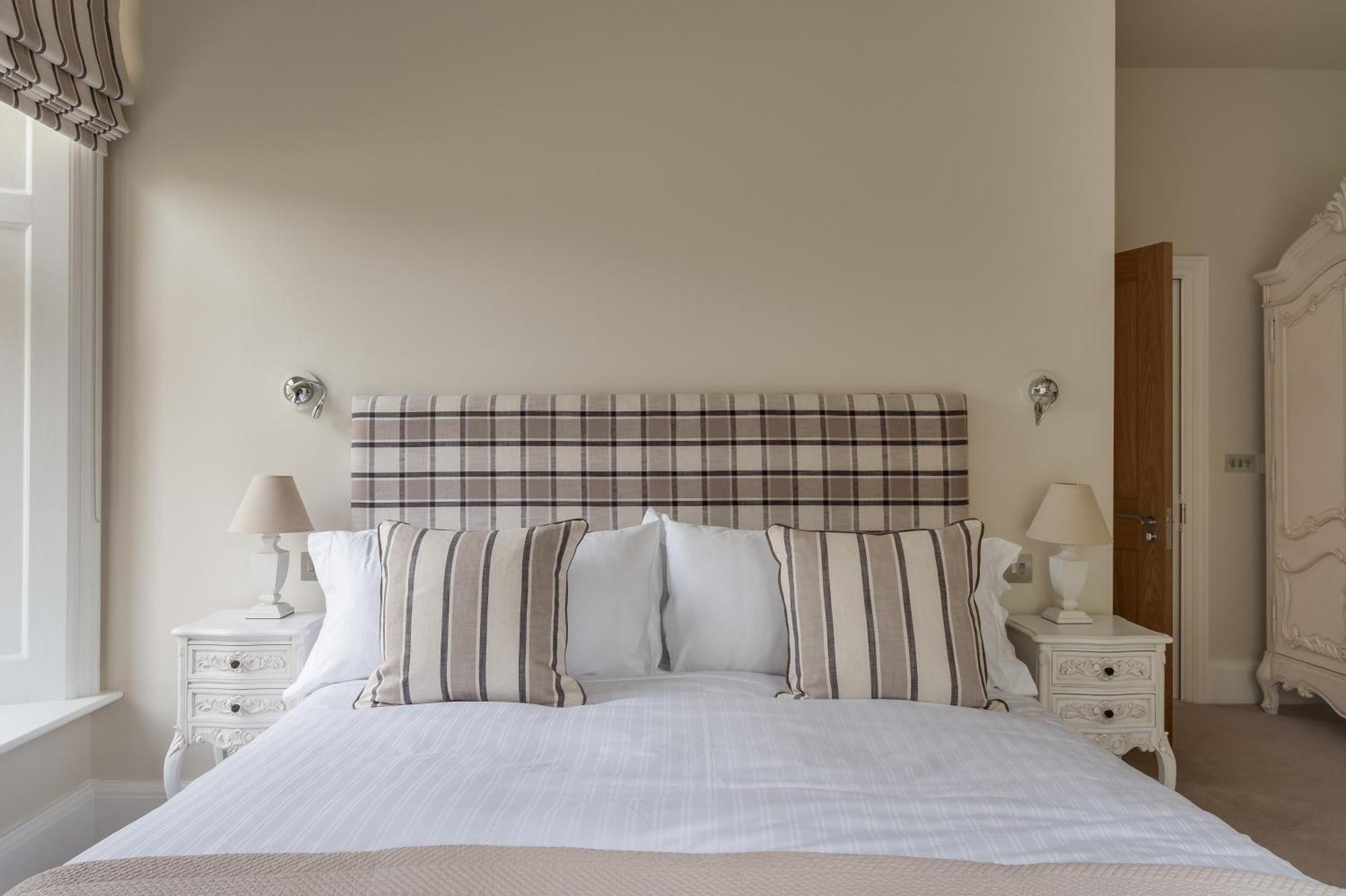 The At Winchcombe By Birch Lodge