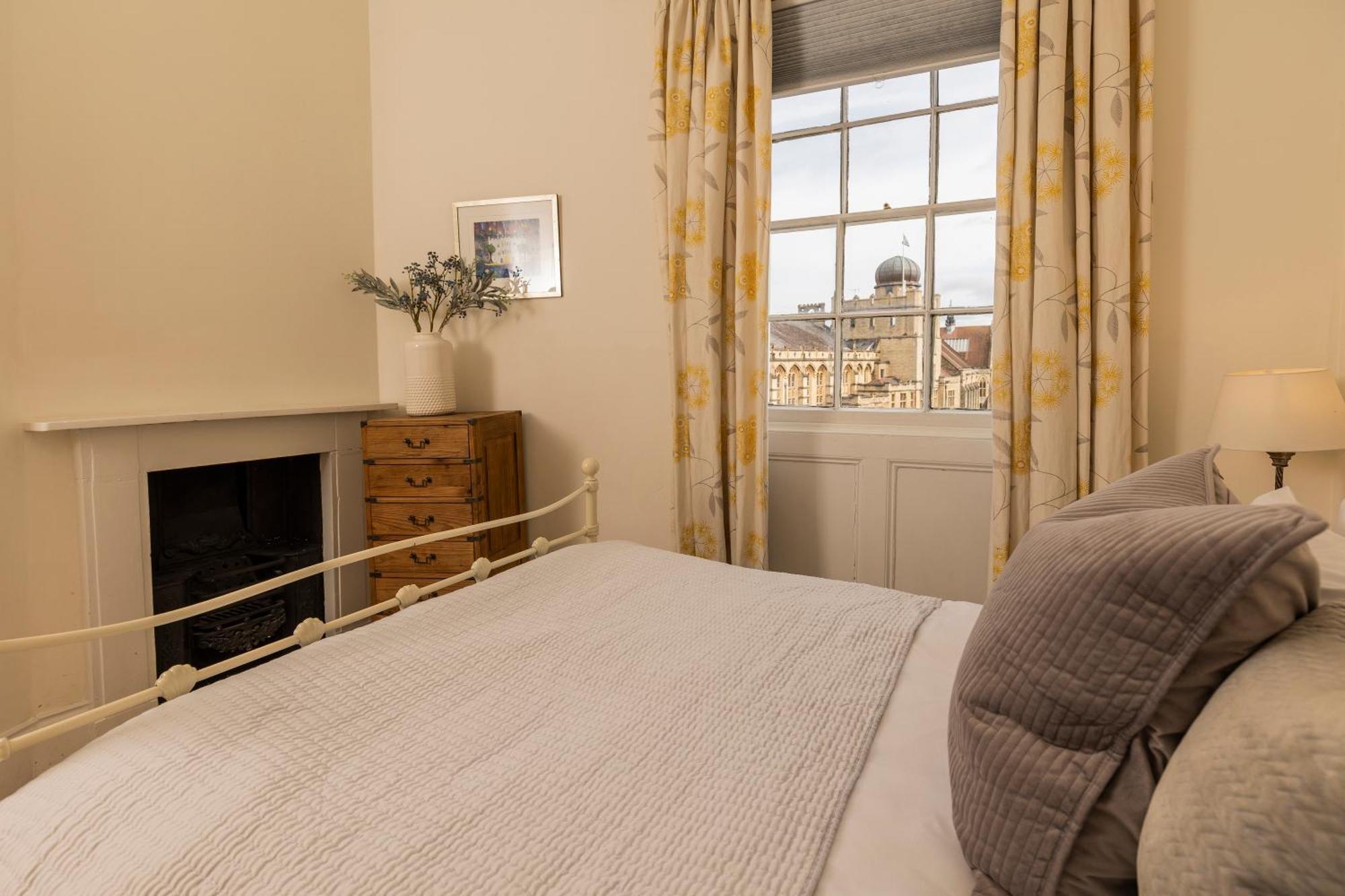 Apartment Queens Circus - Montpellier, Cheltenham