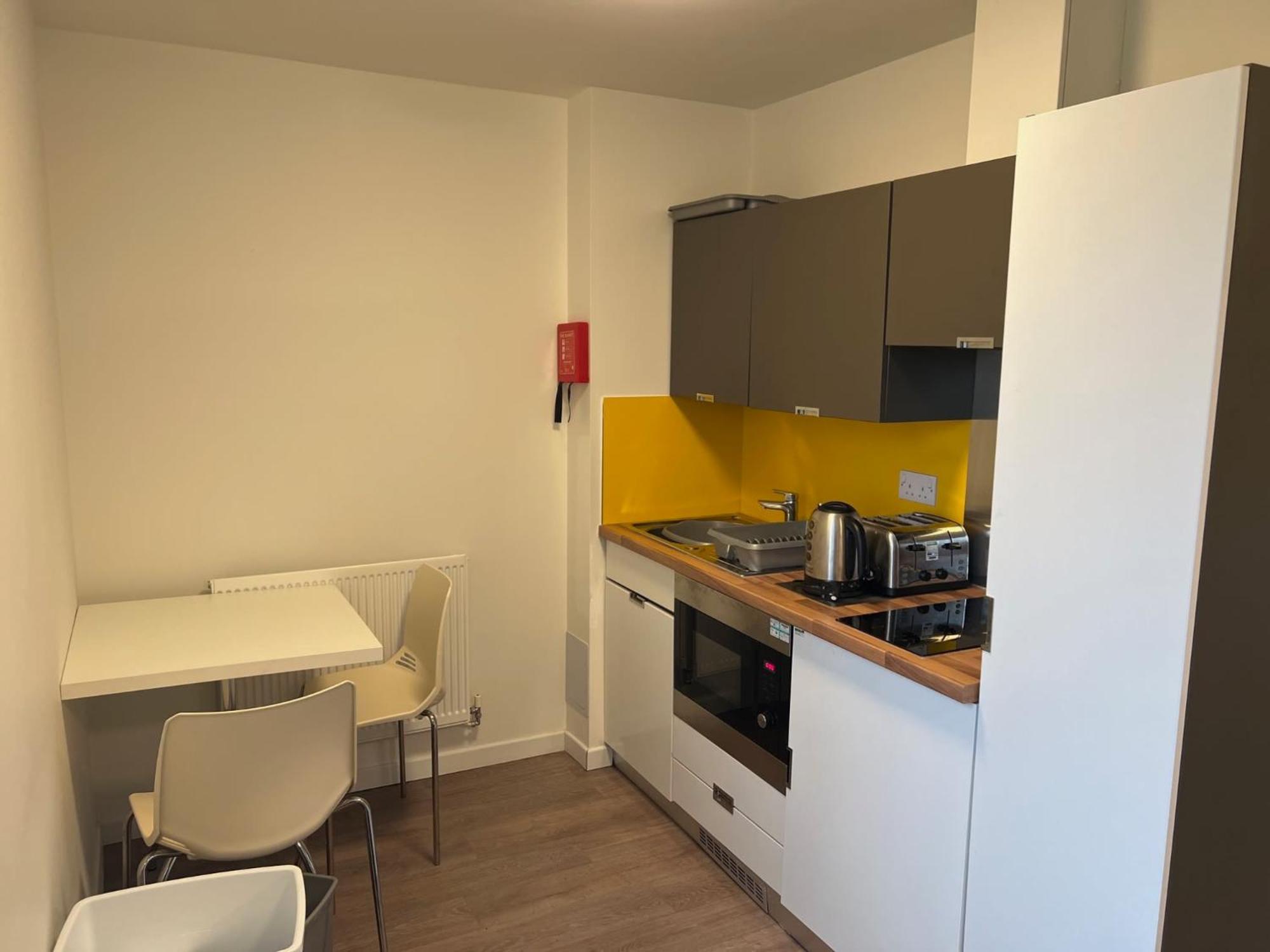 Cosy Private Ensuites And In The Heart Of Cheltenham