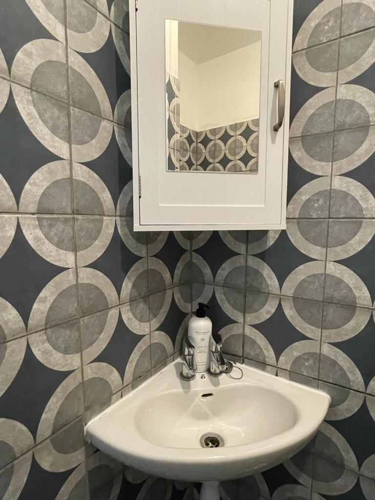 House - By Suitely Holiday home Cheltenham