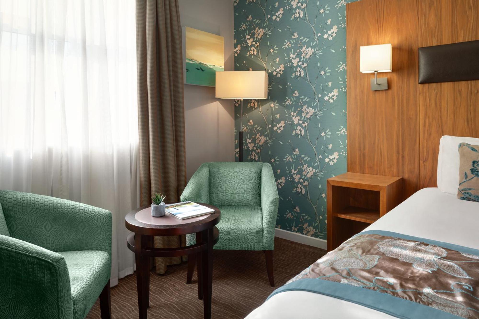 Hotel Ramada By Wyndham Cheltenham