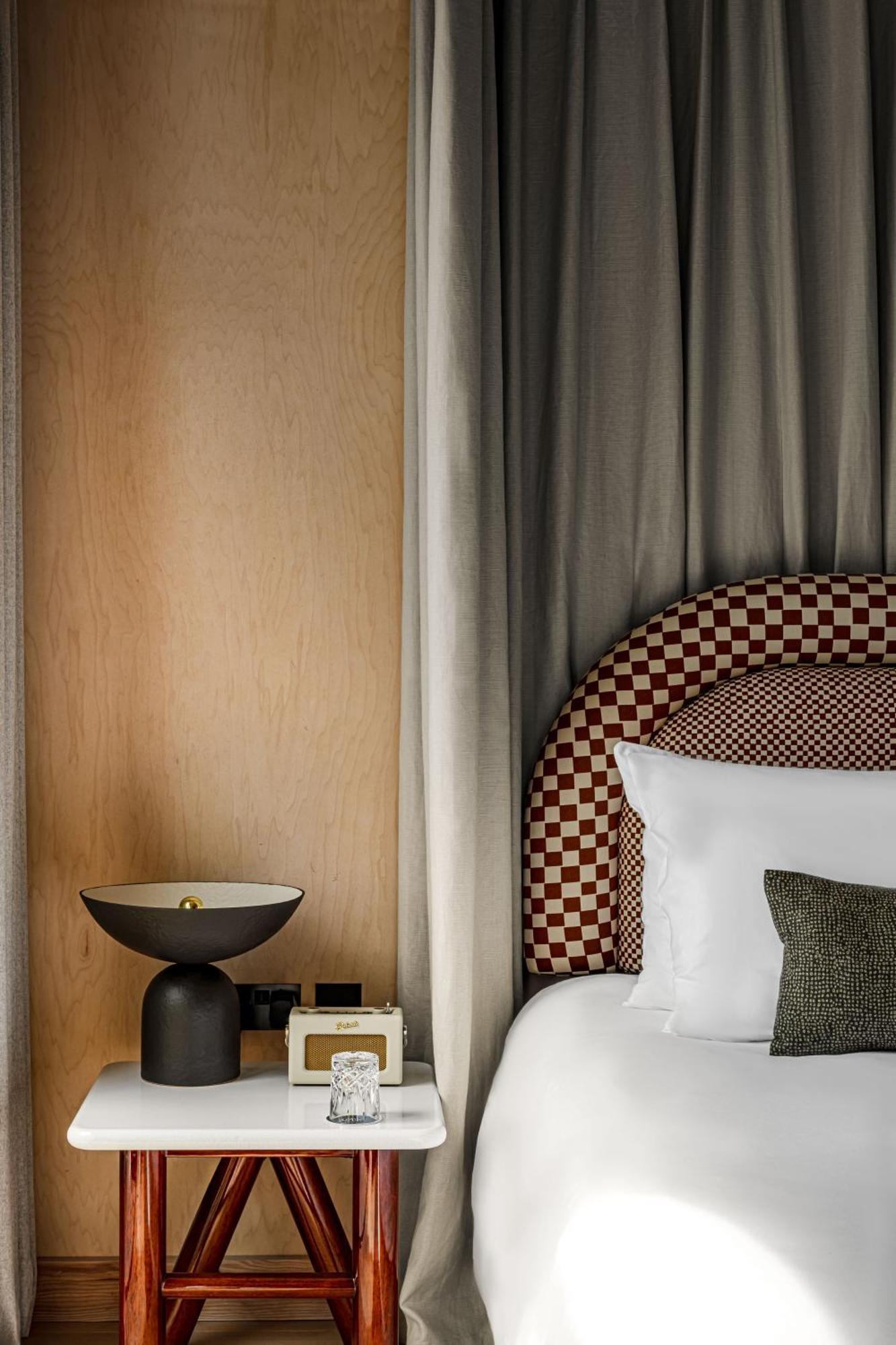 Cowley Manor Experimental Hotel