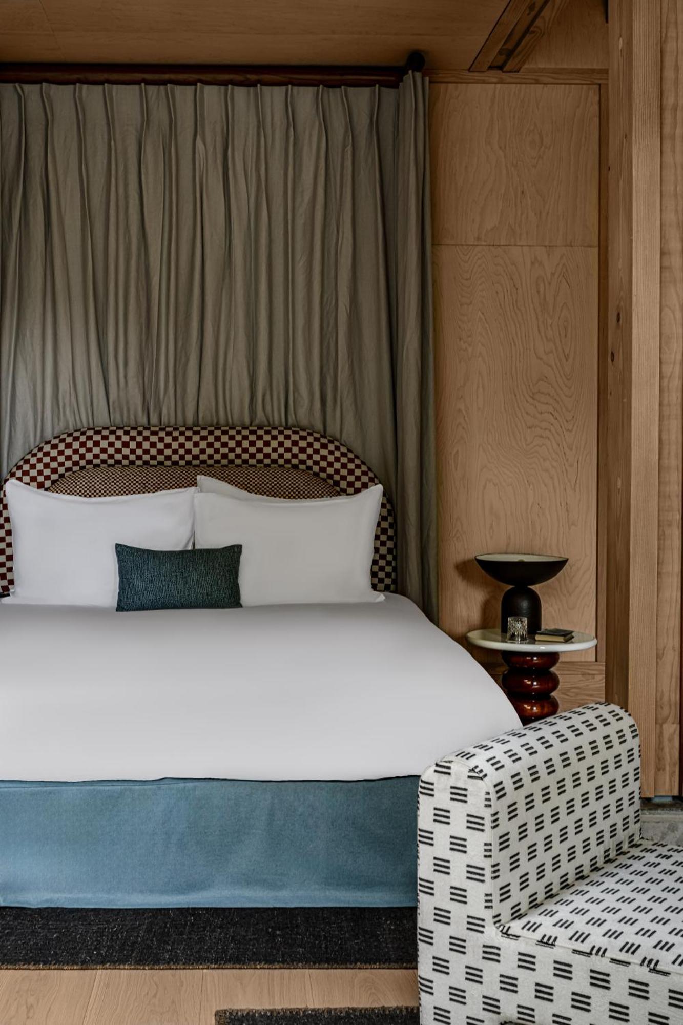 Cowley Manor Experimental Hotel