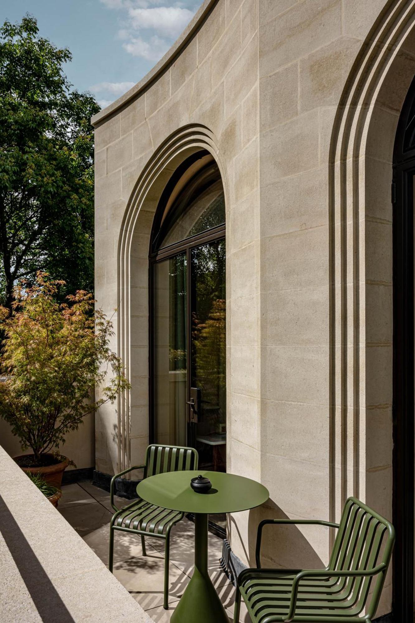 Cowley Manor Experimental Cheltenham