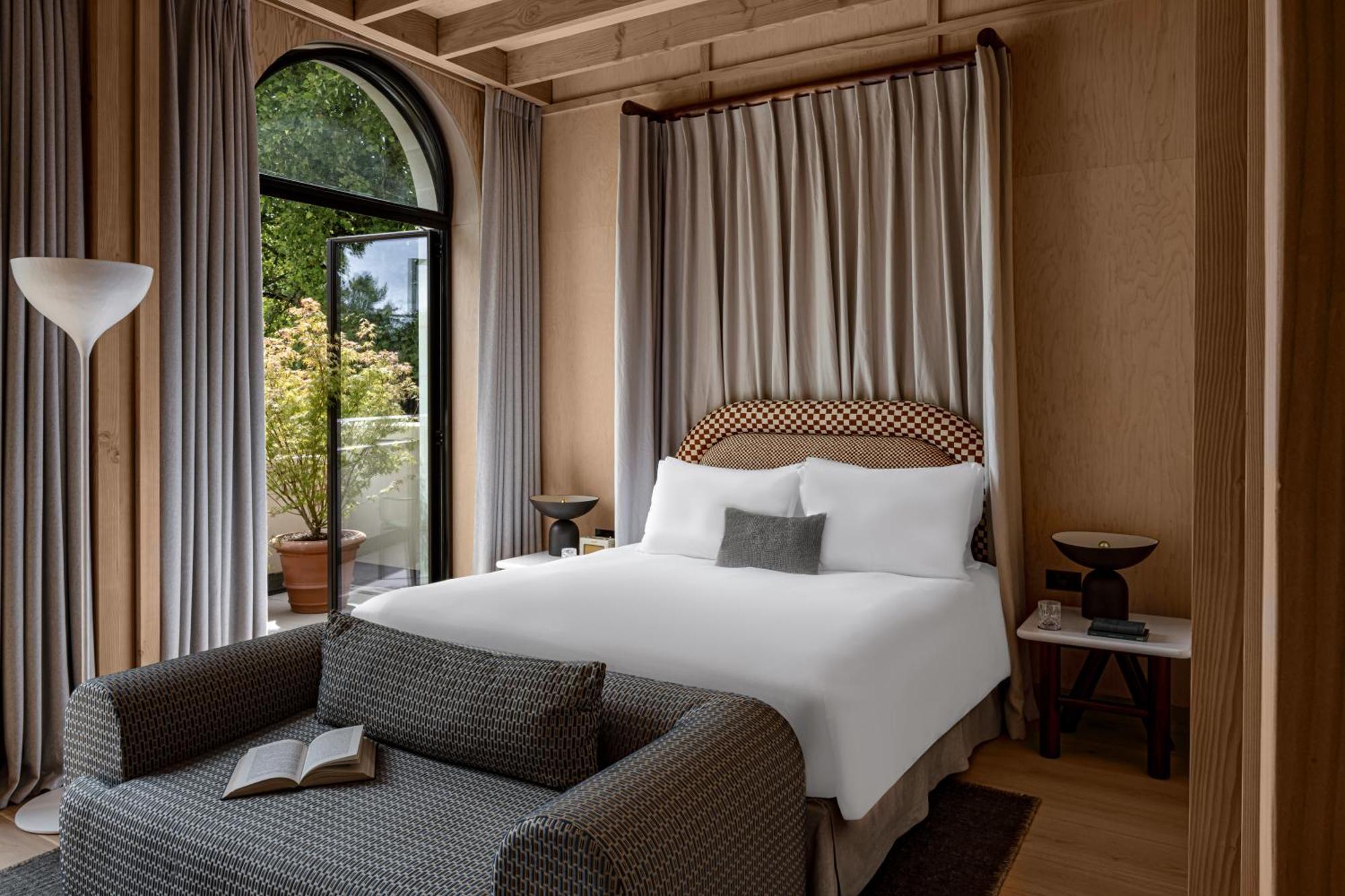 Cowley Manor Experimental Hotel