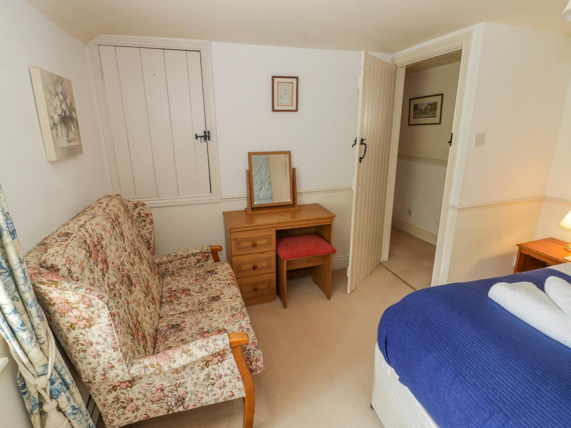 4 Lansdown Holiday home *