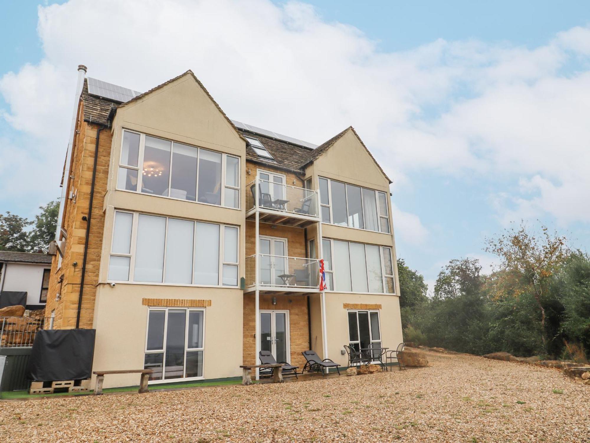 Cotswold View Holiday home Cheltenham