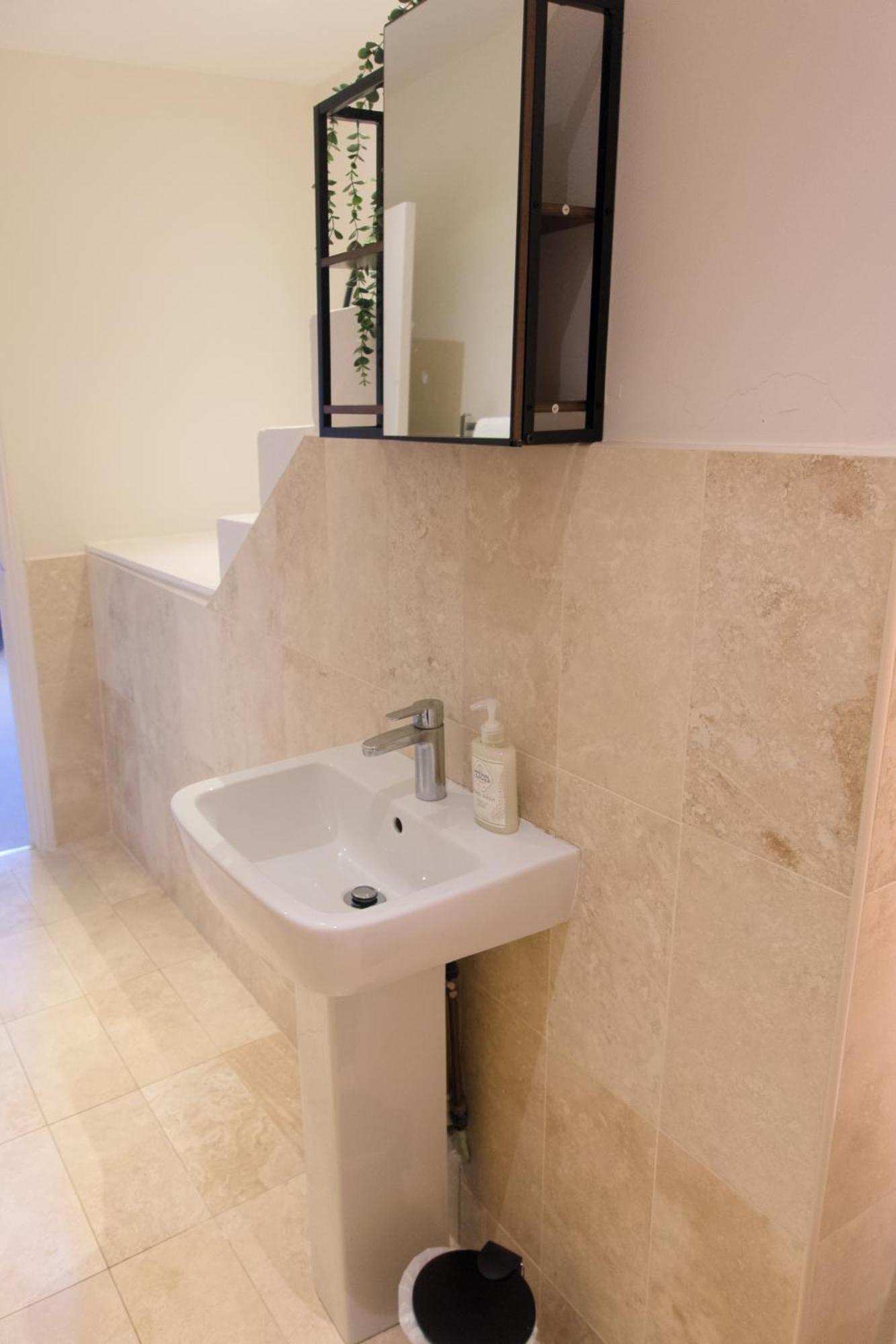 2 Bedroom - The Ruby Cheltenham