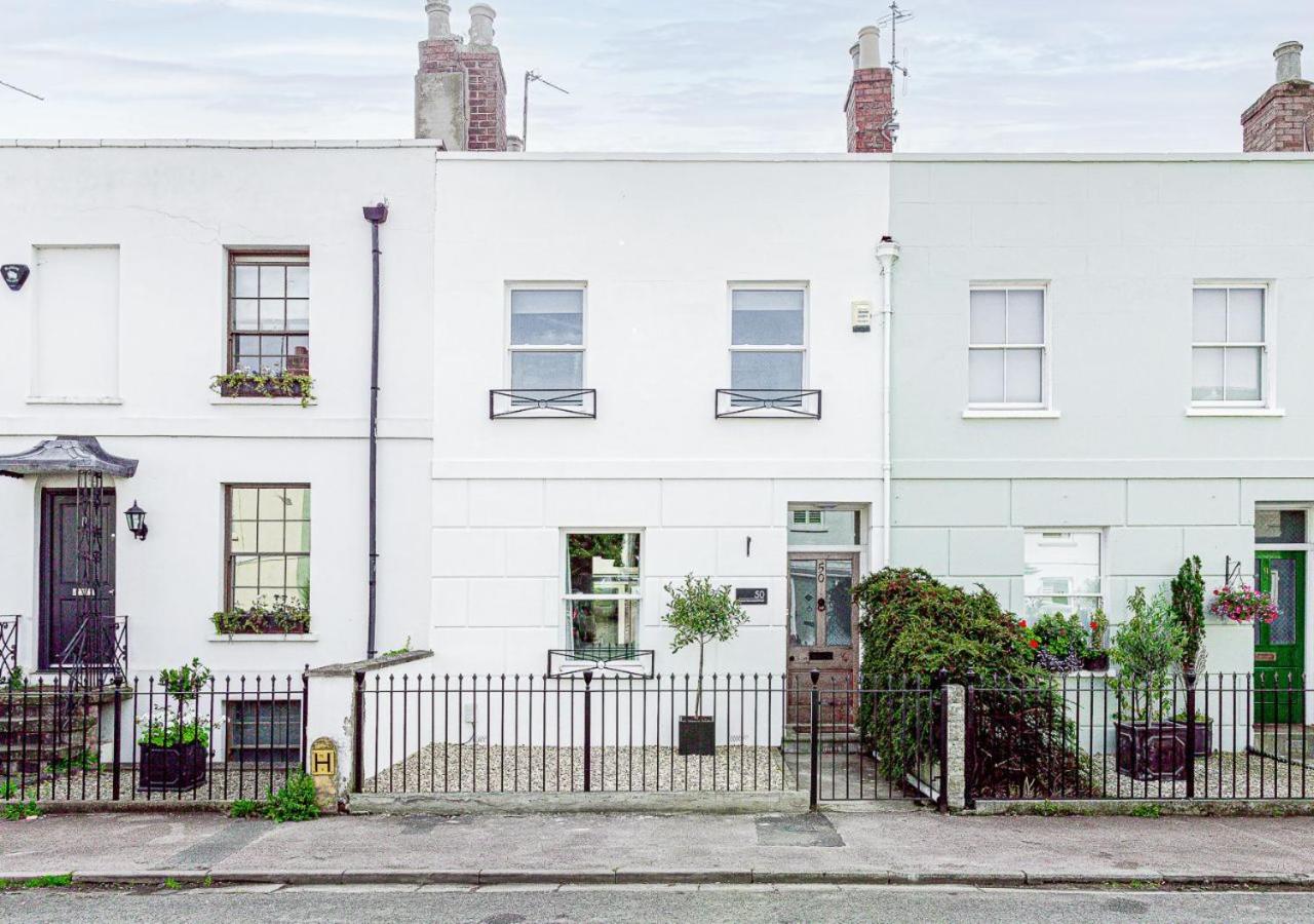 Stunning Townhouse With Large Garden - Sleeps 8! Cheltenham