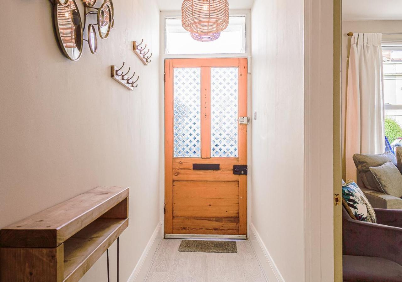 Stunning Townhouse With Large Garden - Sleeps 8! * Cheltenham