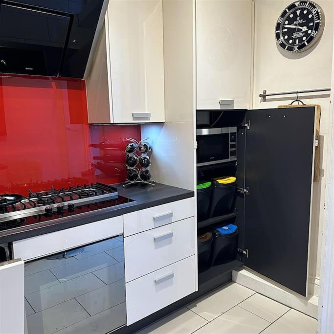 Apartment Beautiful & Vast Free Parking *