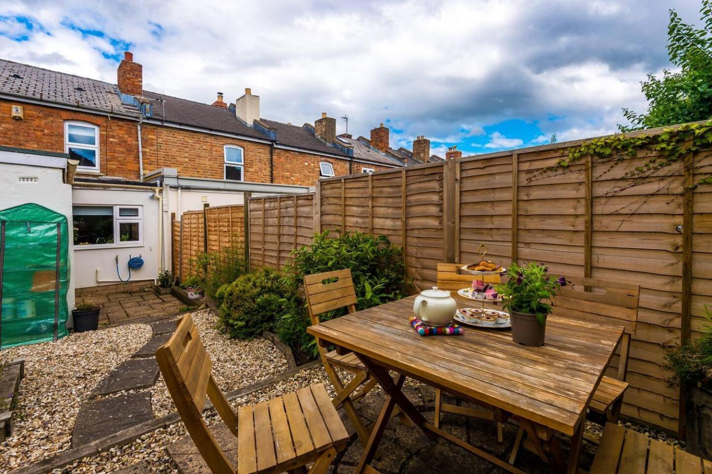 Lovely In Cheltehnam Parking & Great Location Cheltenham