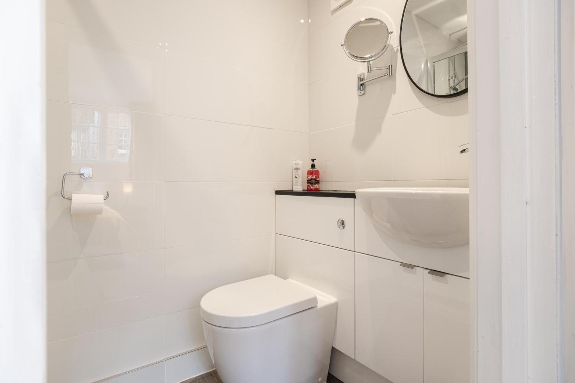 Gorgeous 1 Bed In Cheltenham! *