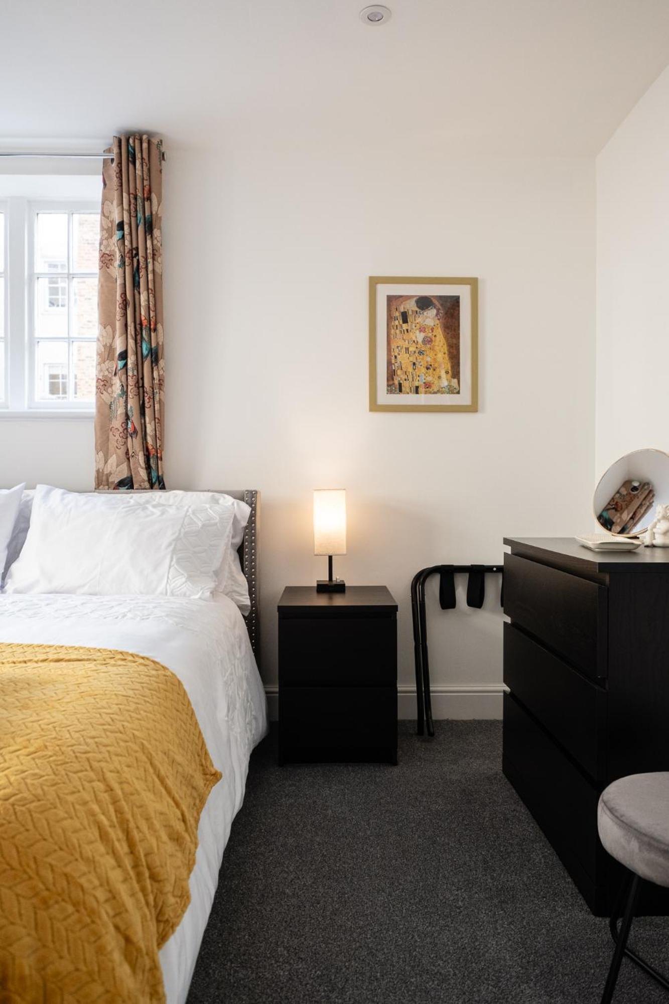 Gorgeous 1 Bed In Cheltenham! Apartment Cheltenham