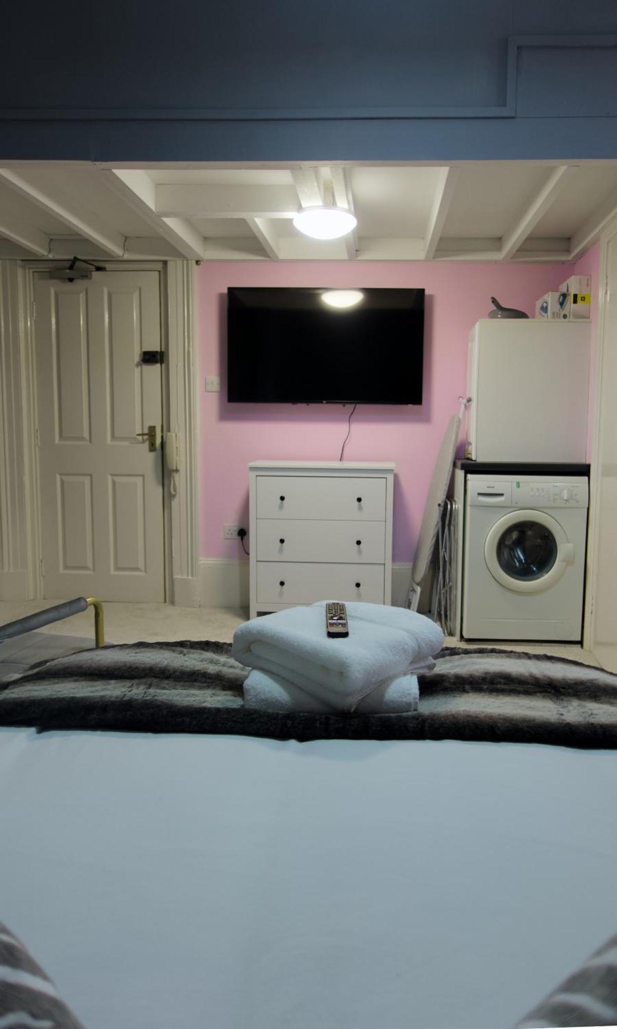 Apartment - The Pearl Cheltenham