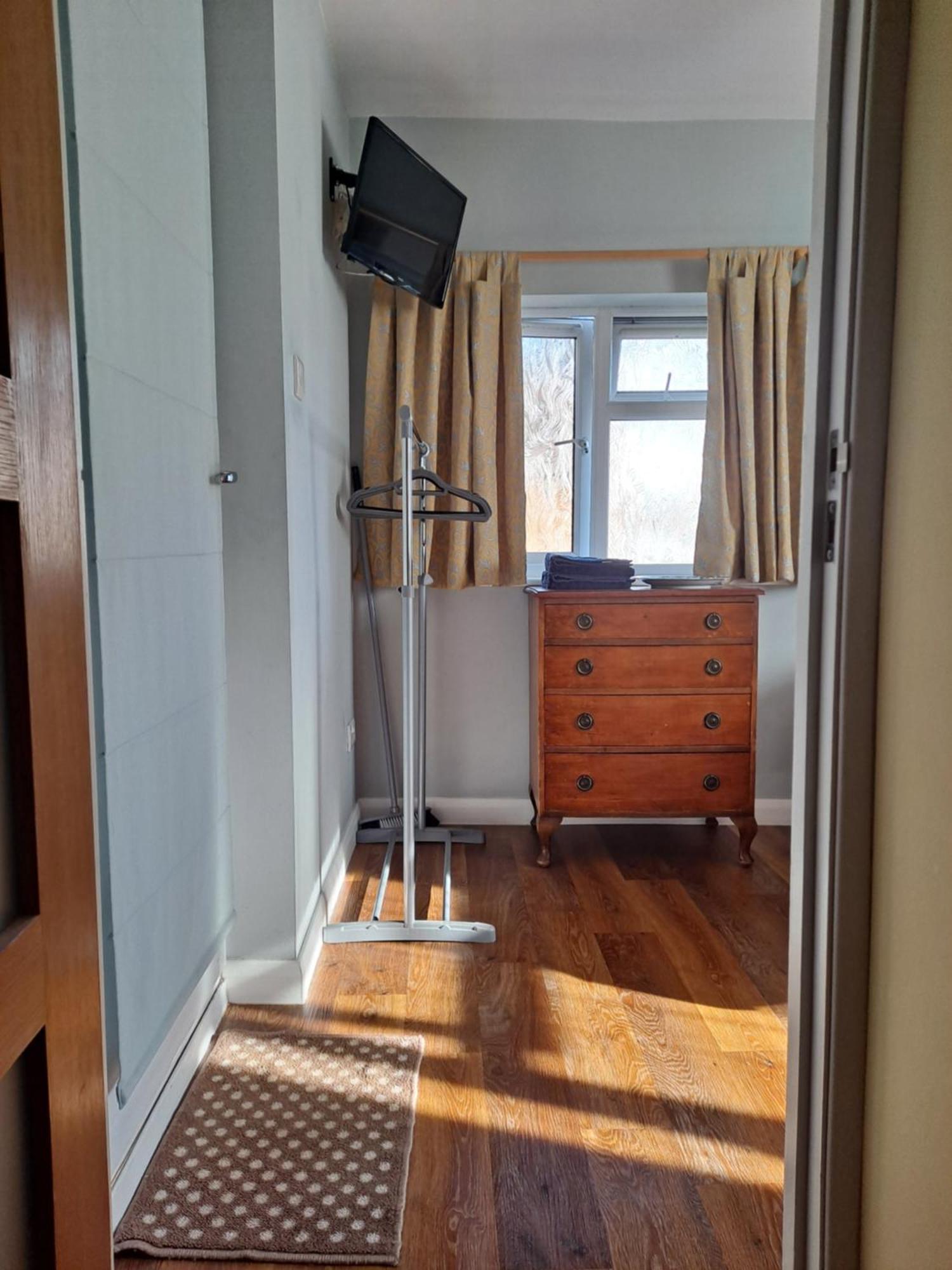 Cheltenham Studio Apartment *