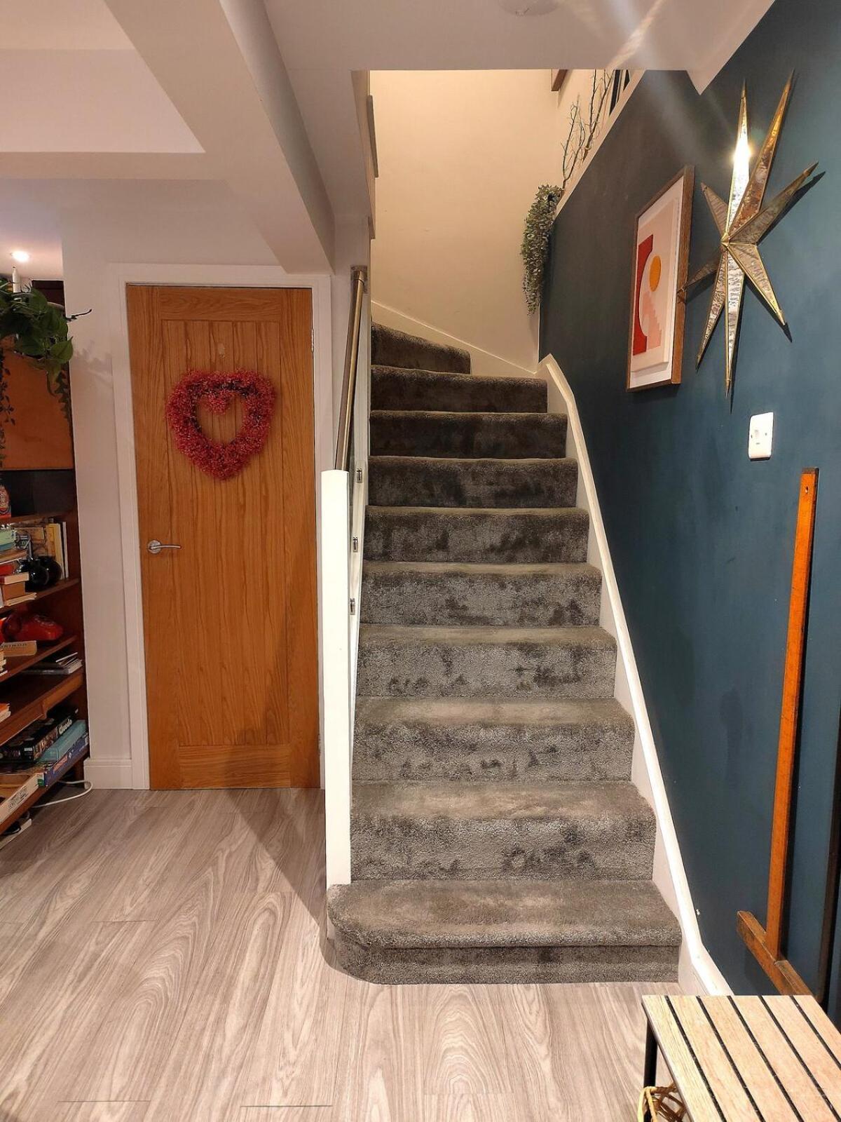 Cosy Old Coach House Near Montpelier & Town Centre Cheltenham