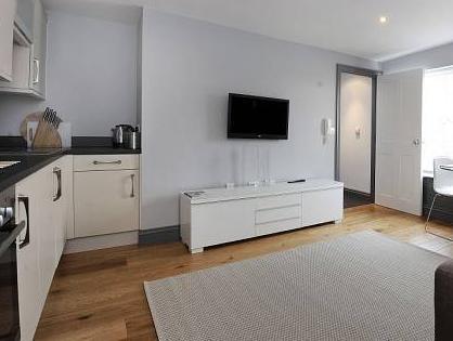 22 Lansdown Place Hotel *