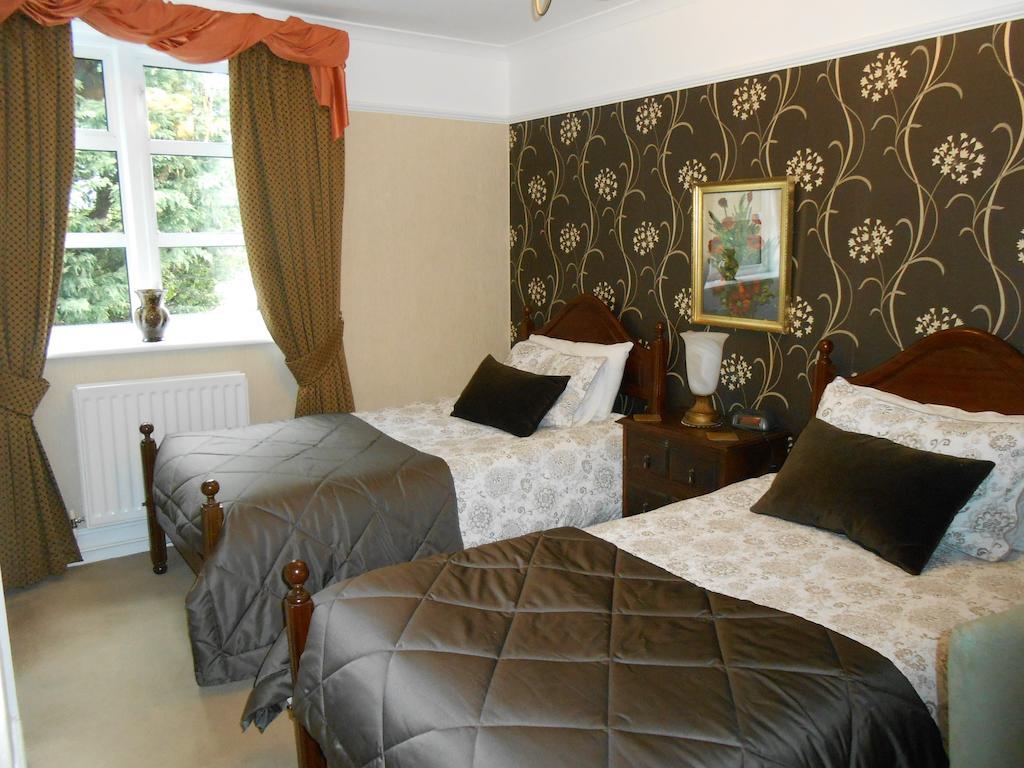 White Bed & Breakfast Cheltenham
