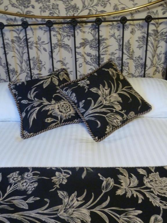 Butlers Guest house Cheltenham