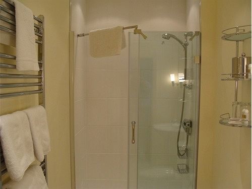 Badger Towers 4* Cheltenham