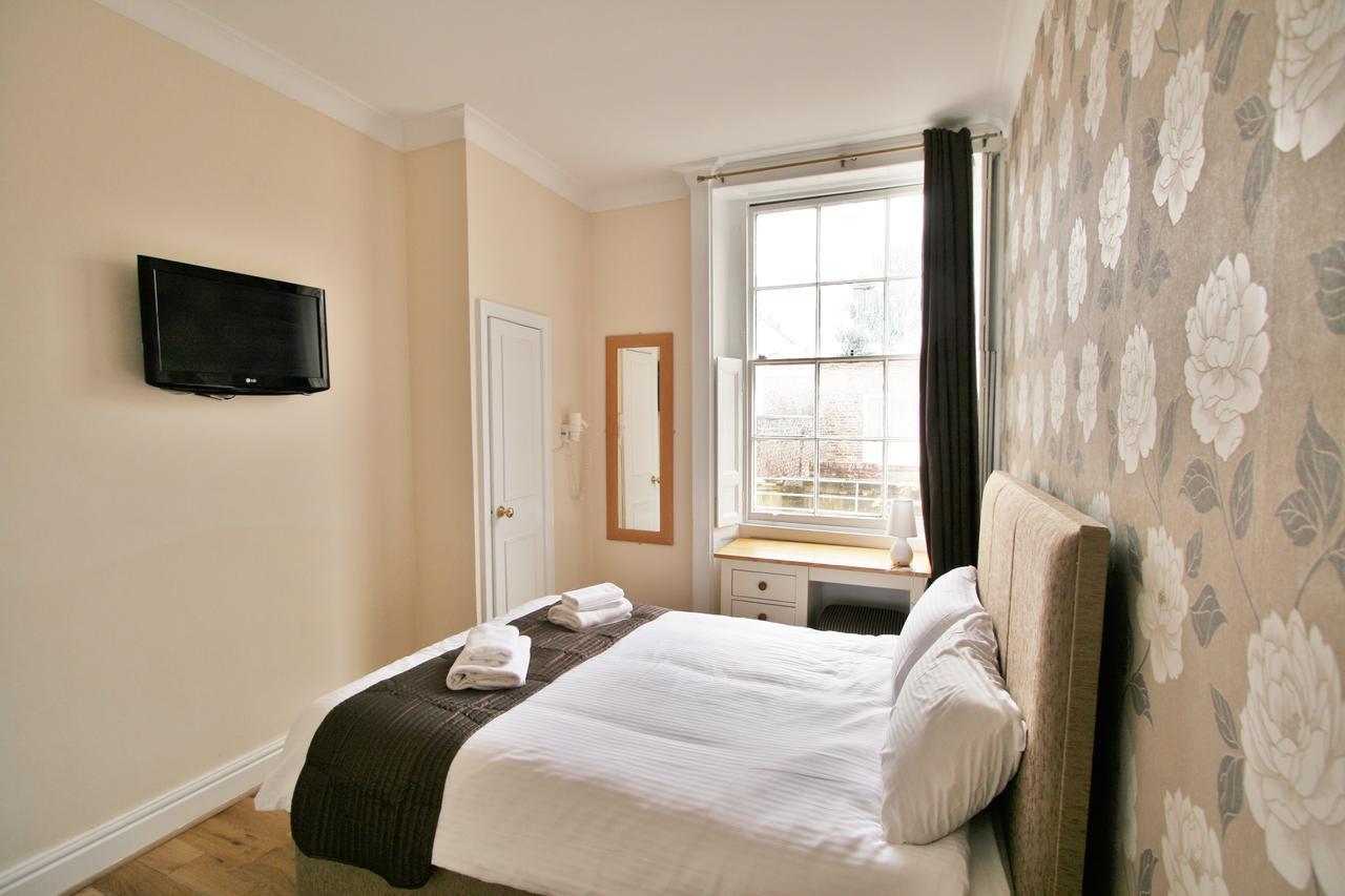 Hotel Gloucester Place By Roomsbooked