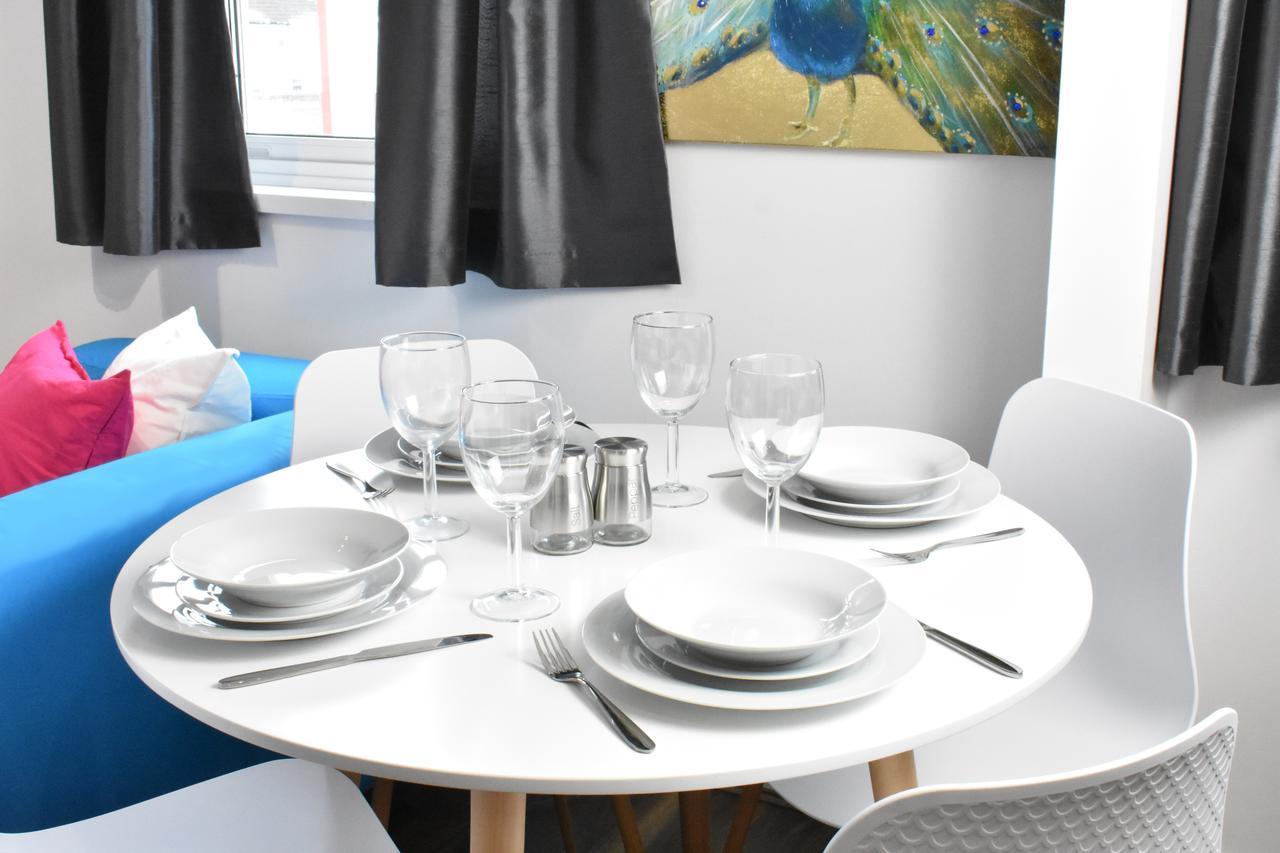 St Georges Apartments, Self Contained Units Cheltenham