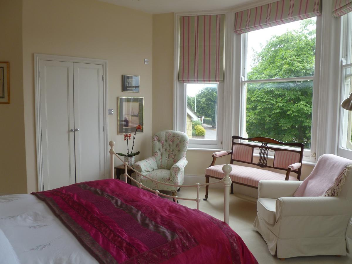 Laurel House Bed & Breakfast Cheltenham