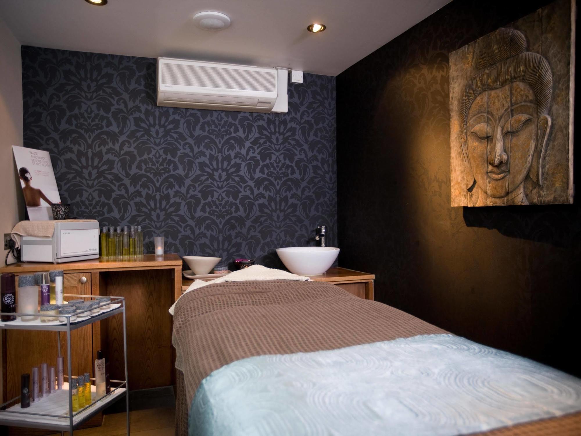 Hotel Hotel Du Vin Cheltenham 4*