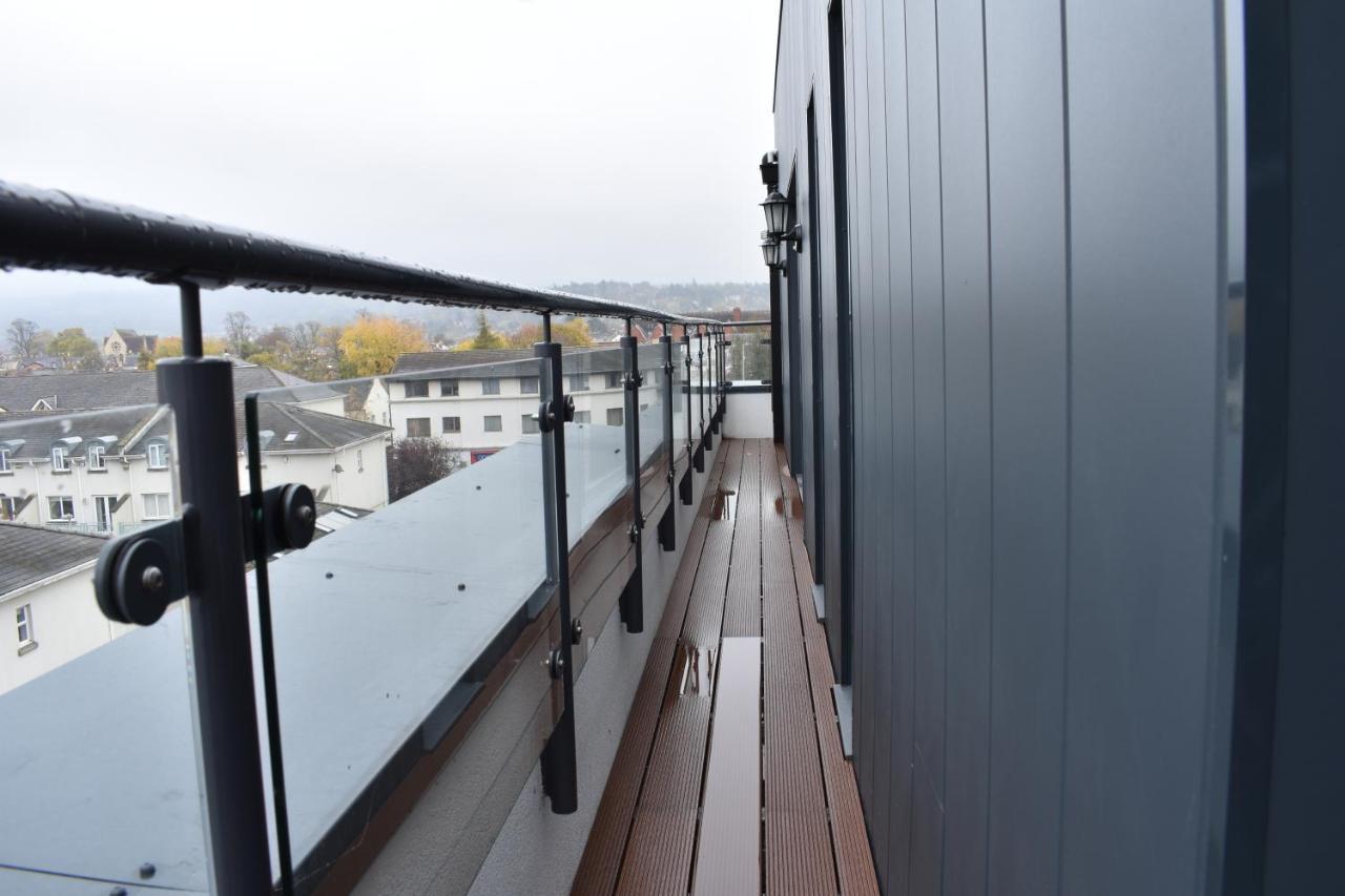 Apartment Penthouse In Central