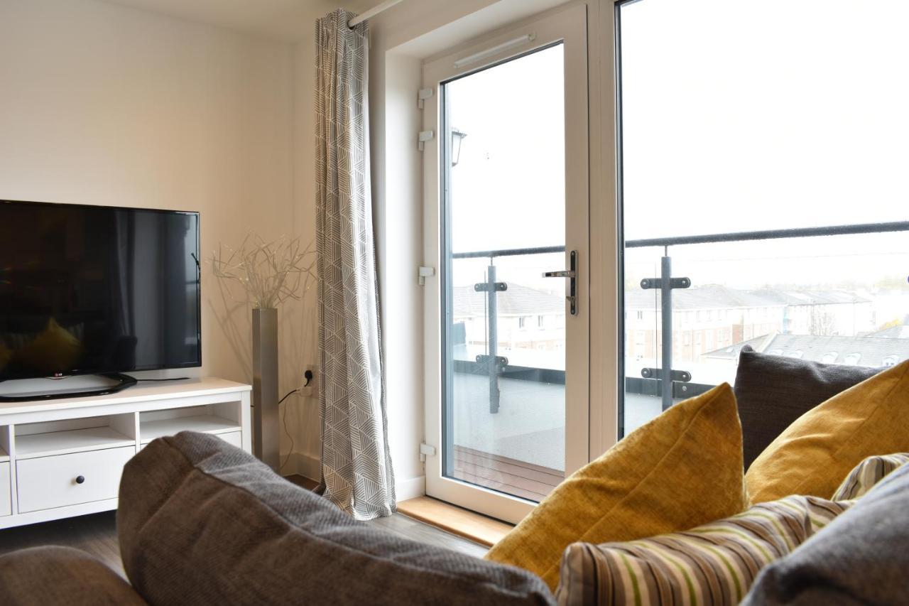 Apartment Penthouse In Central Cheltenham