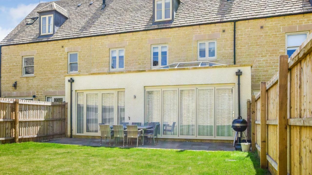 Holiday home Hawthorn Cheltenham