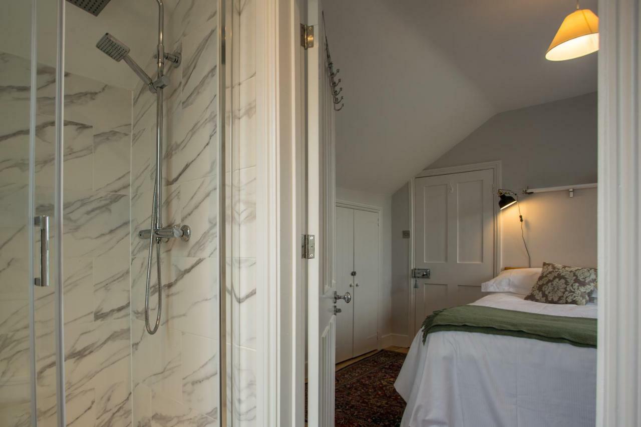 Bed & Breakfast Number 8 Cheltenham