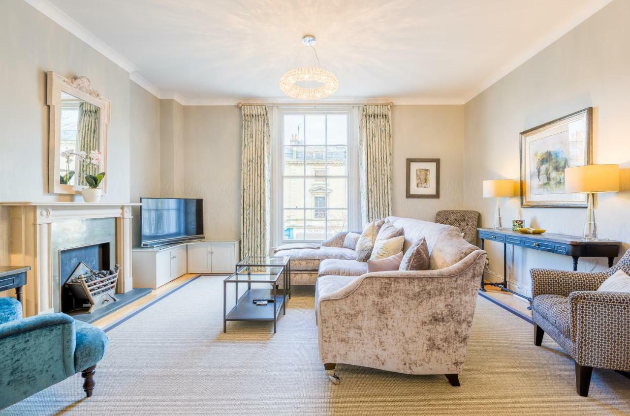 Apartment Luxury - 10 Royal Parade Cheltenham