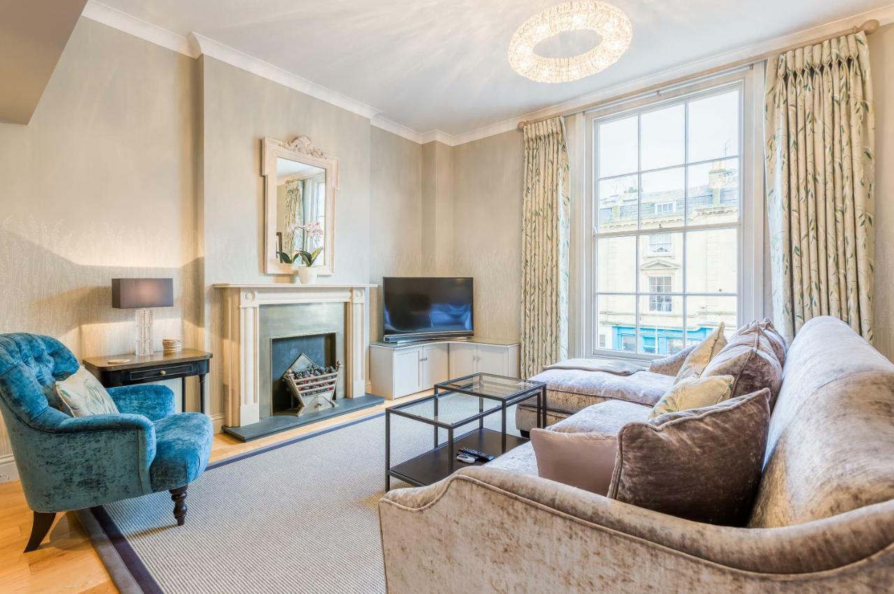 Luxury - 10 Royal Parade Apartment