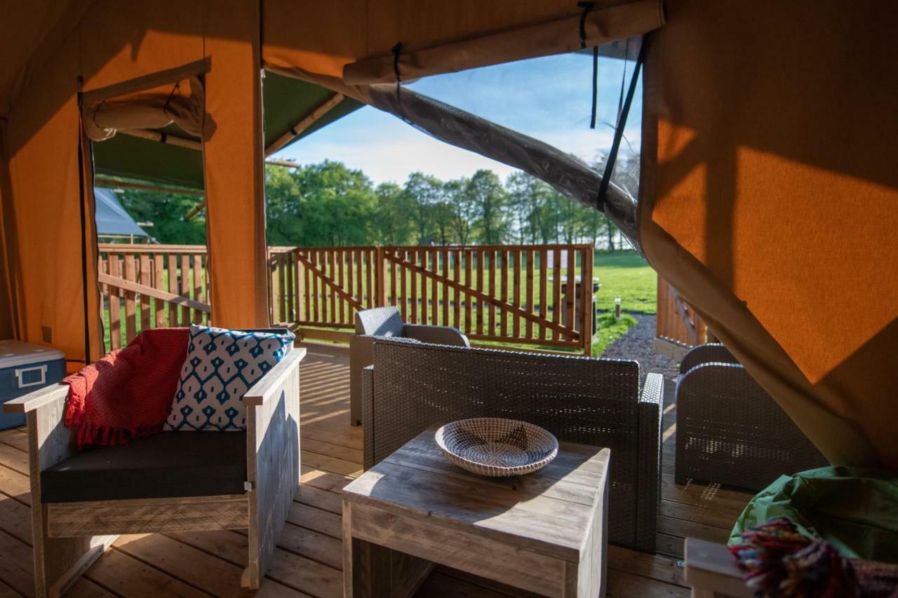 Luxury tent Lapwing Safari Tent Cheltenham