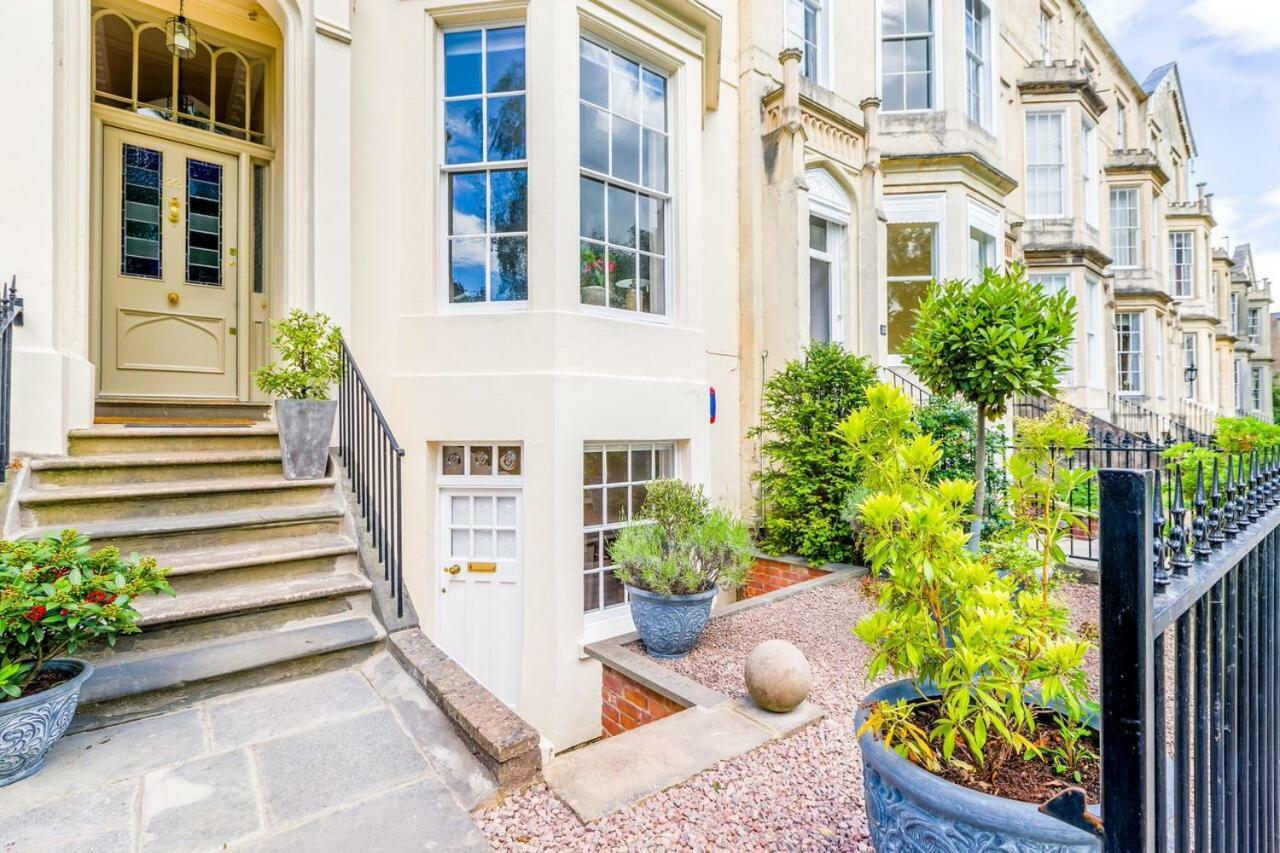 Luxury - 22 Garden Flat Apartment Cheltenham