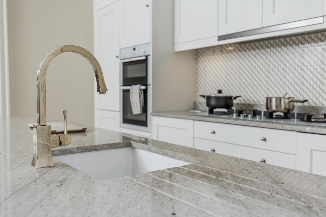 Luxury - Marlborough Apartment
